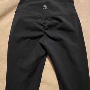 Til You Collapse Scrunch butt Leggings